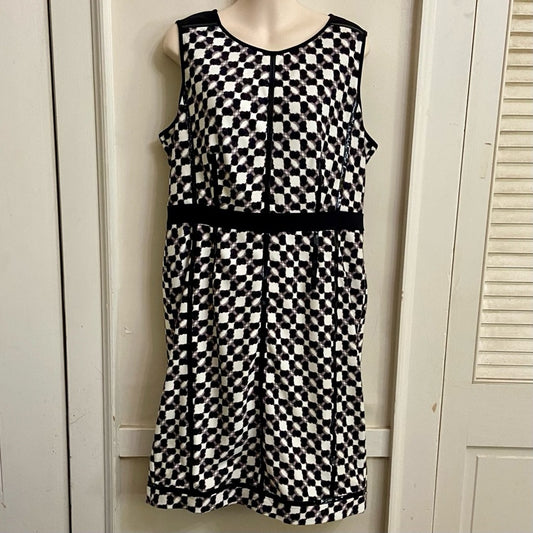 Ivanka Trump Black and White Dress Size 14