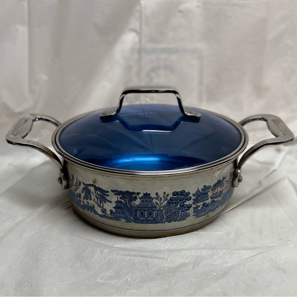Blue Willow, Stainless Steel Medium-Dutch Oven w/ Lid 12in L x 8.5in D x 5.5in H