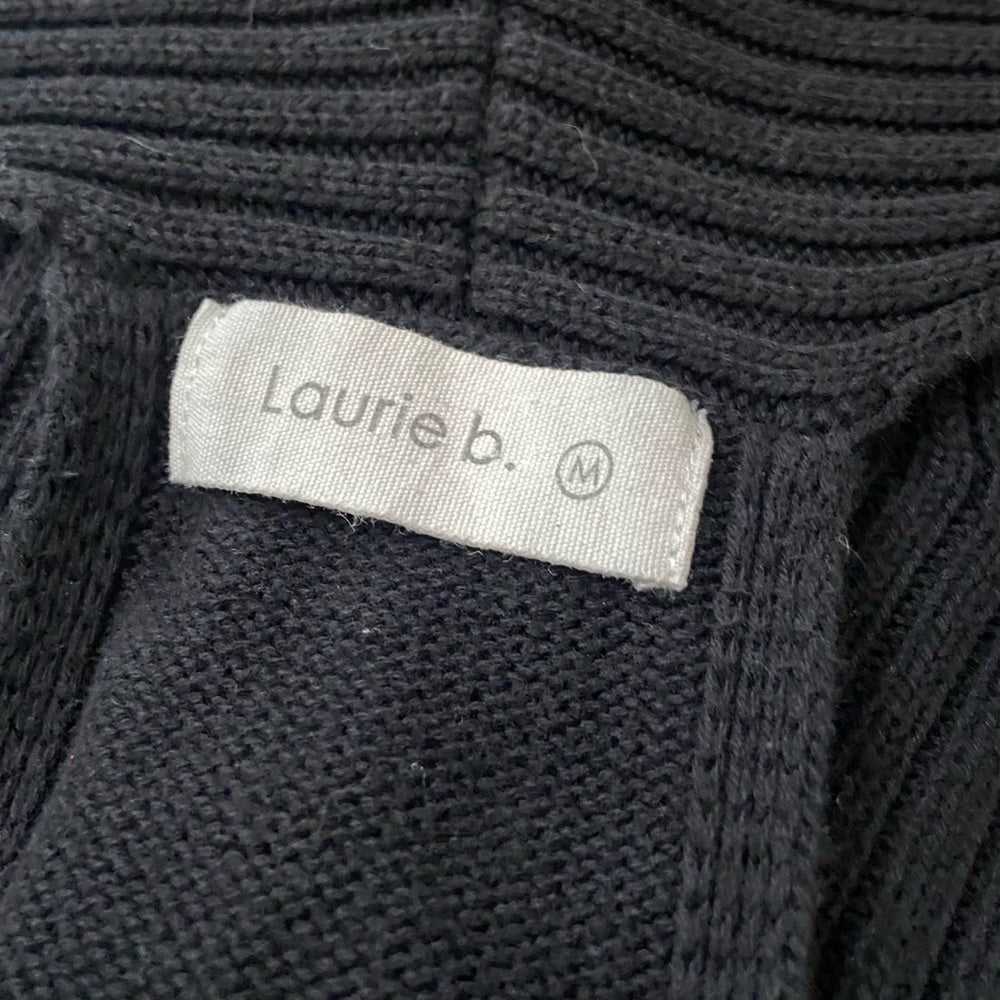 Laurie B Black Vest ( One Size- Fits All)