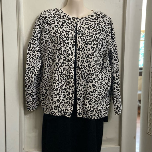Liz Claiborne Cheetah White and Black Sweater Cardigan (S-L)