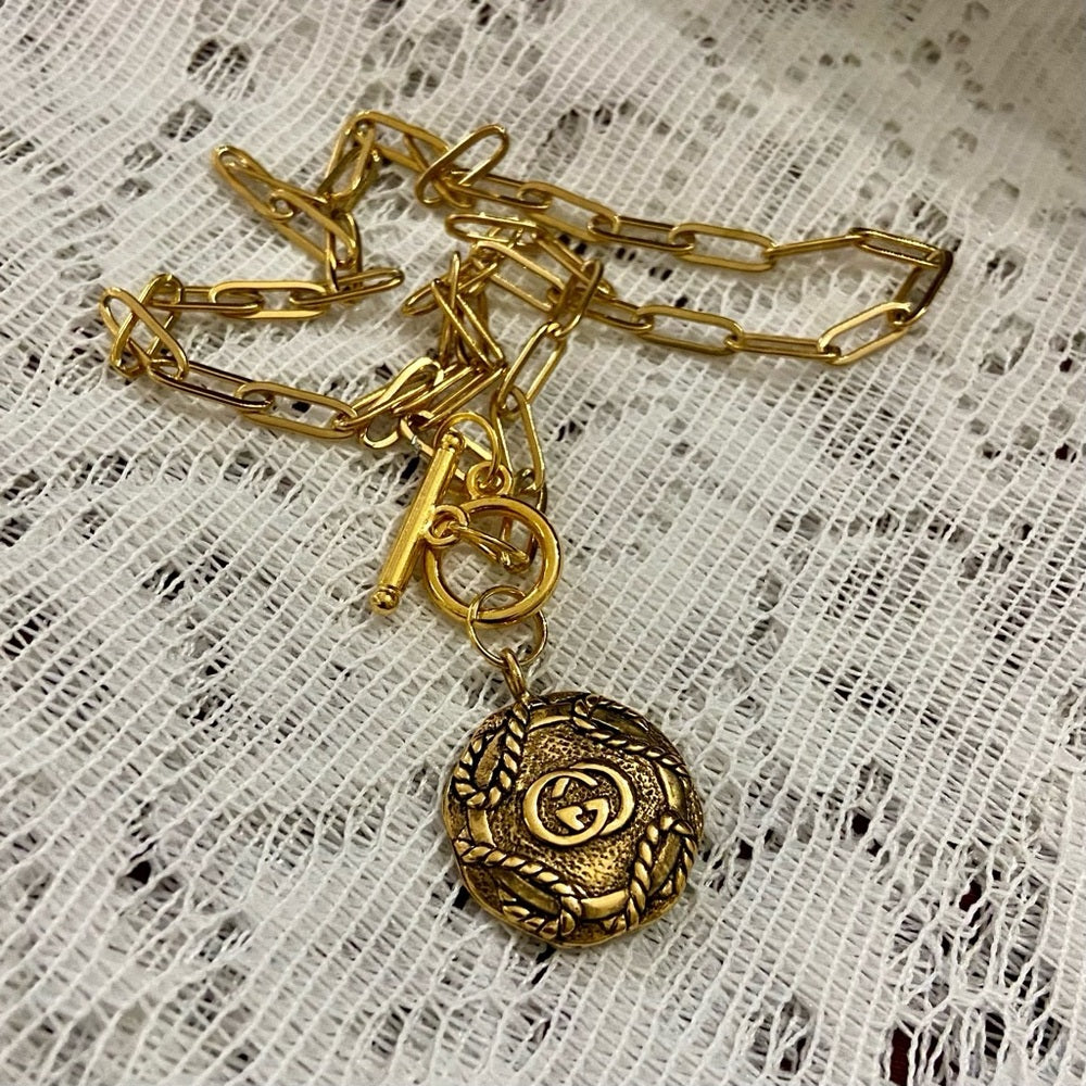 Vintage, Rare Gucci Gold Tone Charm with 18in Gold Plated Chain Necklace
