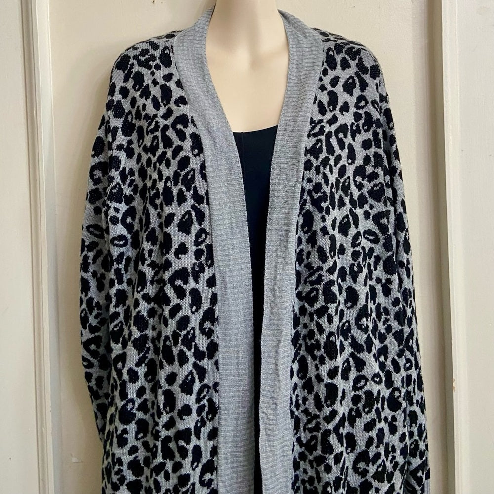 Nine West Gray Leopard Printed Duster-Dress Size XL