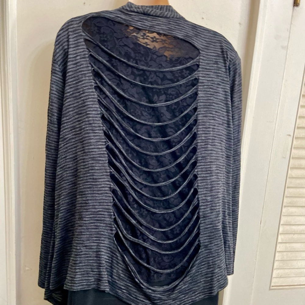 Le Cielo Gray Waterfall Blazer- Top with Lace 2XL