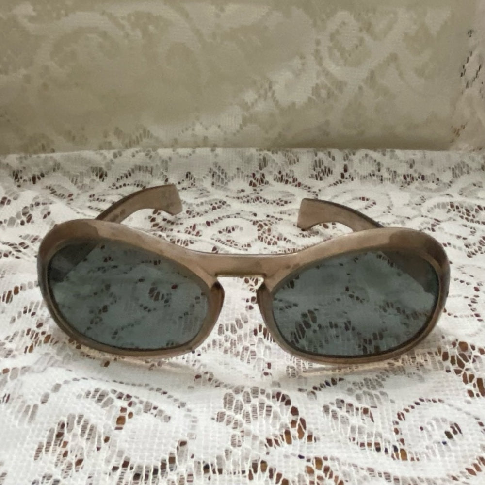 Vintage Polaroid Cool Ray Grenada Sunglasses