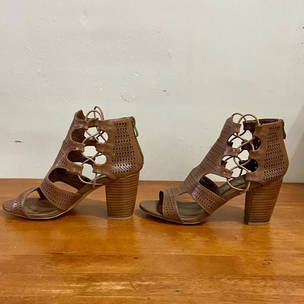 Boutique Peep Toe Brown Boots Size 10
