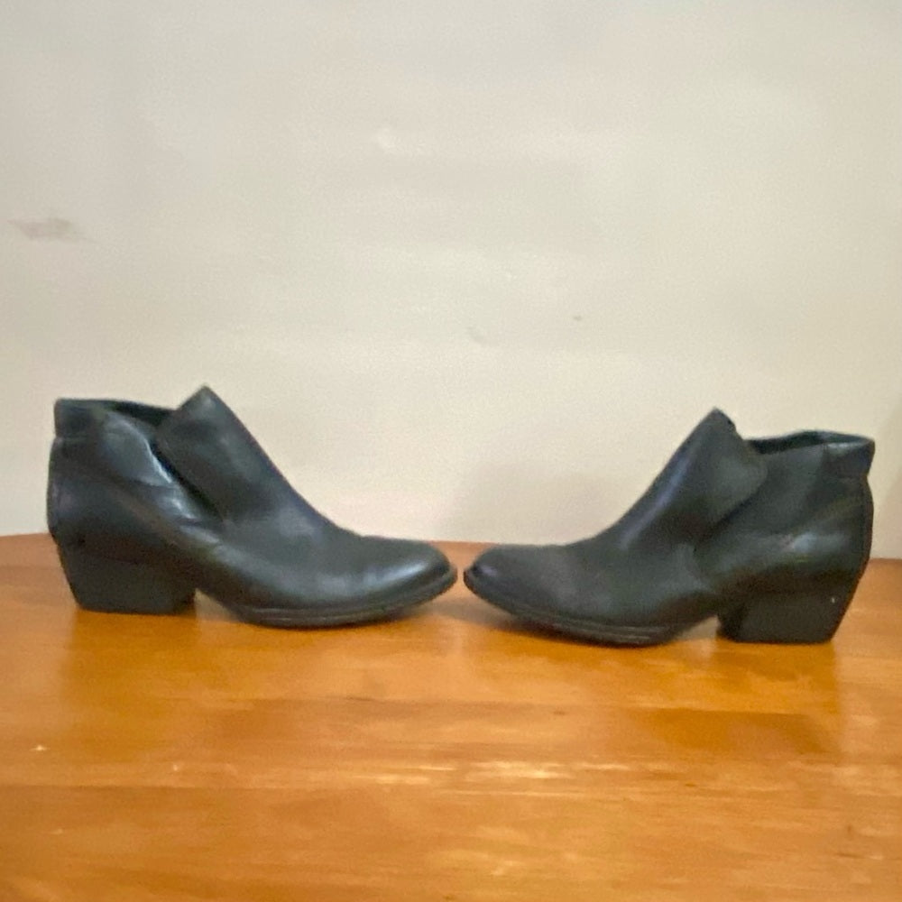 Born  Black Leather Ankle Boots Size 8.5 / 40