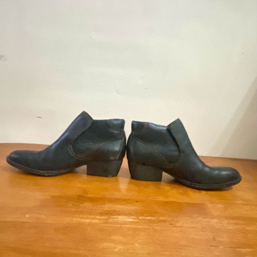 Born  Black Leather Ankle Boots Size 8.5 / 40