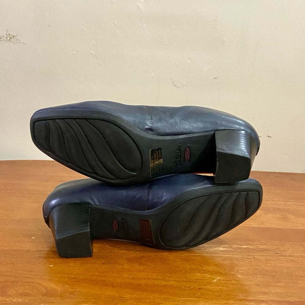 Clarks Blue-Black Leather Shoes Size 8