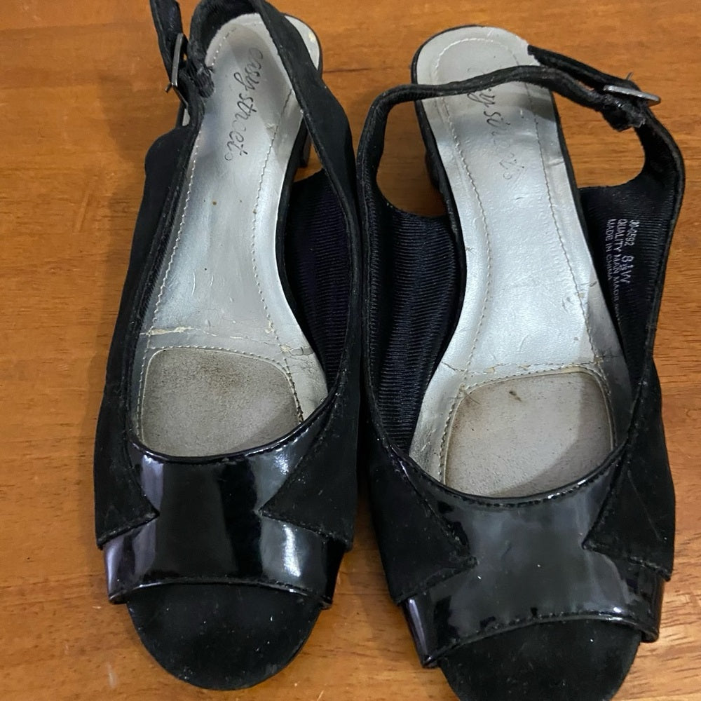 Easy Street Black Velvet-Patent Leather Low Heel Shoes Size 8.5W