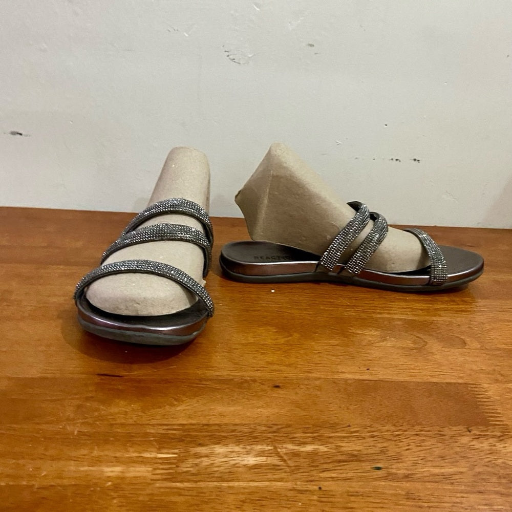 Kenneth Cole Reaction Flat Sandals  Size 7.5M