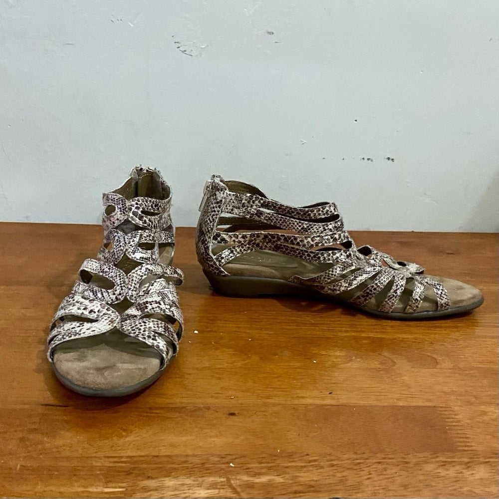Aersoles Reptile Open Toe Strappy Ankle Shoes Size 8.5