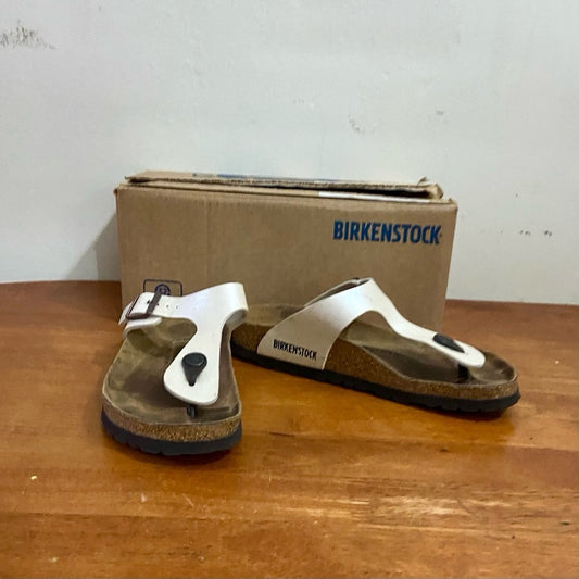 Birkenstock I Beige Flip Flop Sandals Size 37