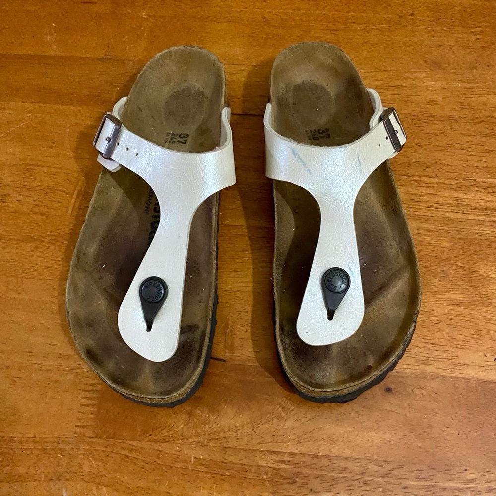 Birkenstock I Beige Flip Flop Sandals Size 37