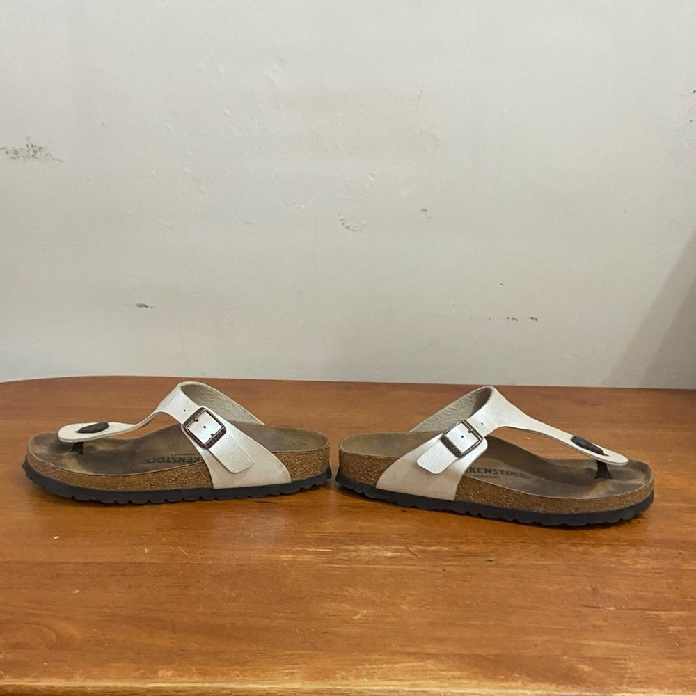Birkenstock I Beige Flip Flop Sandals Size 37