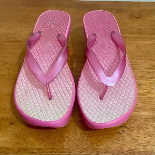 East Side Pink Flip Flop Wedge Heeled Sandals Size 7.5