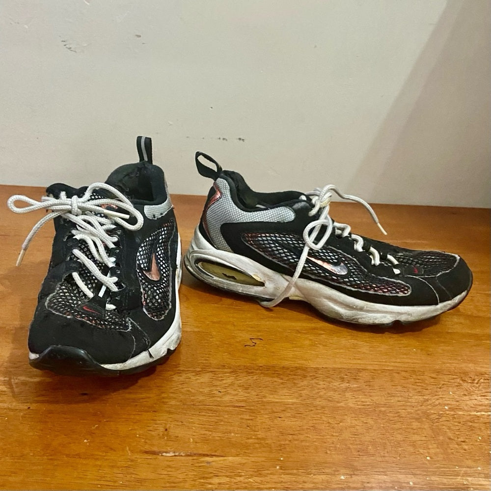 Nike Air Max Black and Red Rubber Sneakers Size 8