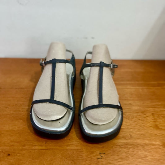 Chinese Laundry Black and Silverer Platf Sandals Size 8