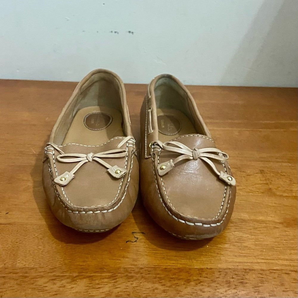 Clarks Artisan Tan Brown Leather Moccasins-Loafer Size 7M