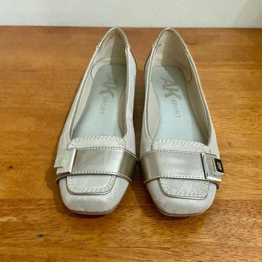 Anne Klein Sport- Creamy Gold shoes or Loafer-Size 7