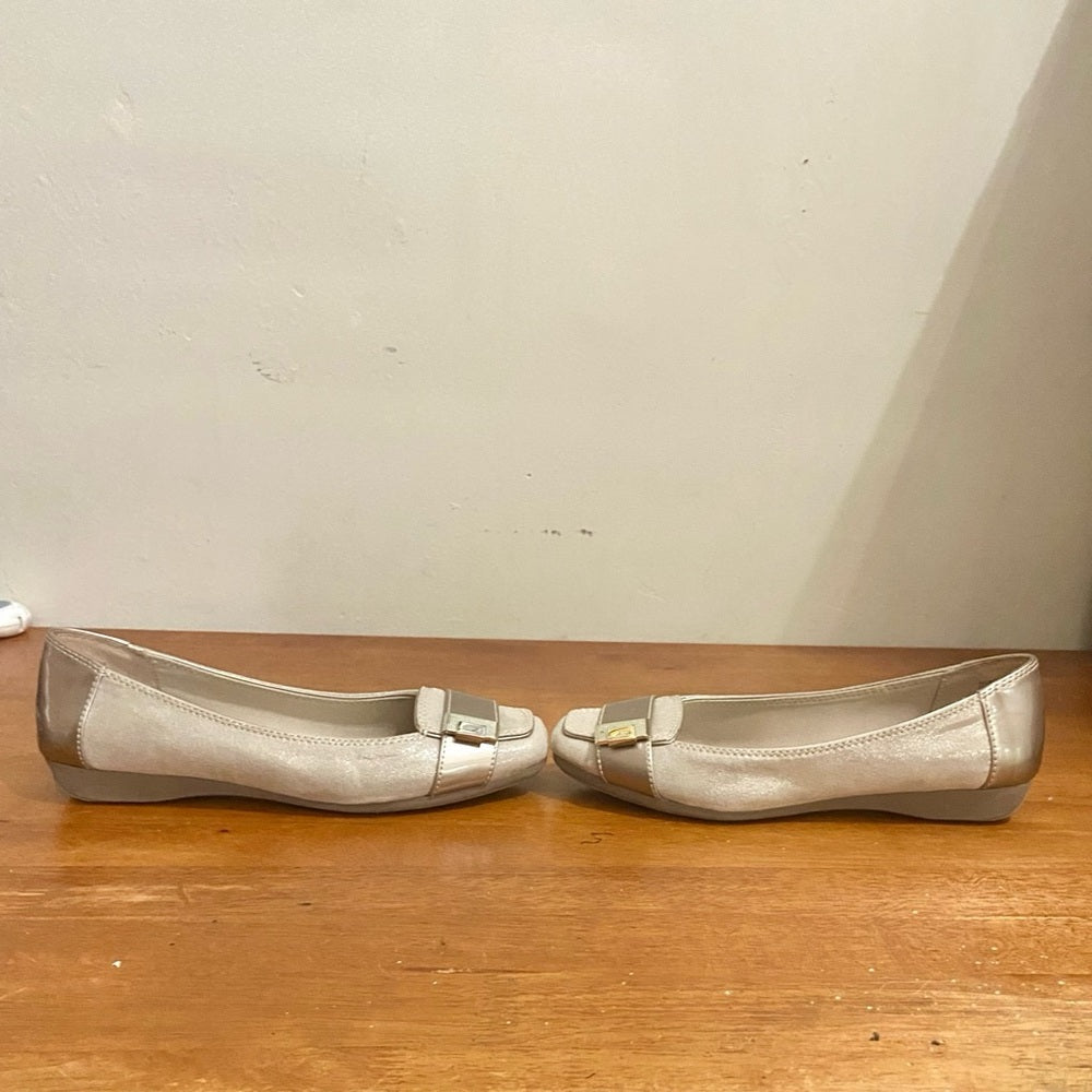 Anne Klein Sport- Creamy Gold shoes or Loafer-Size 7