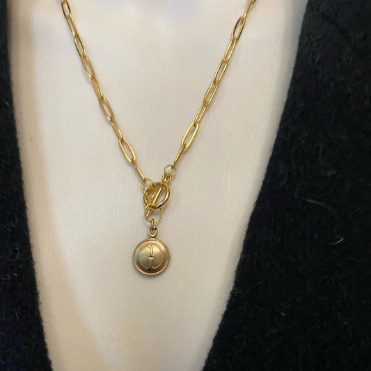 Gucci Gold Tone GG Charm with 18in Gold Plated Chain Necklace