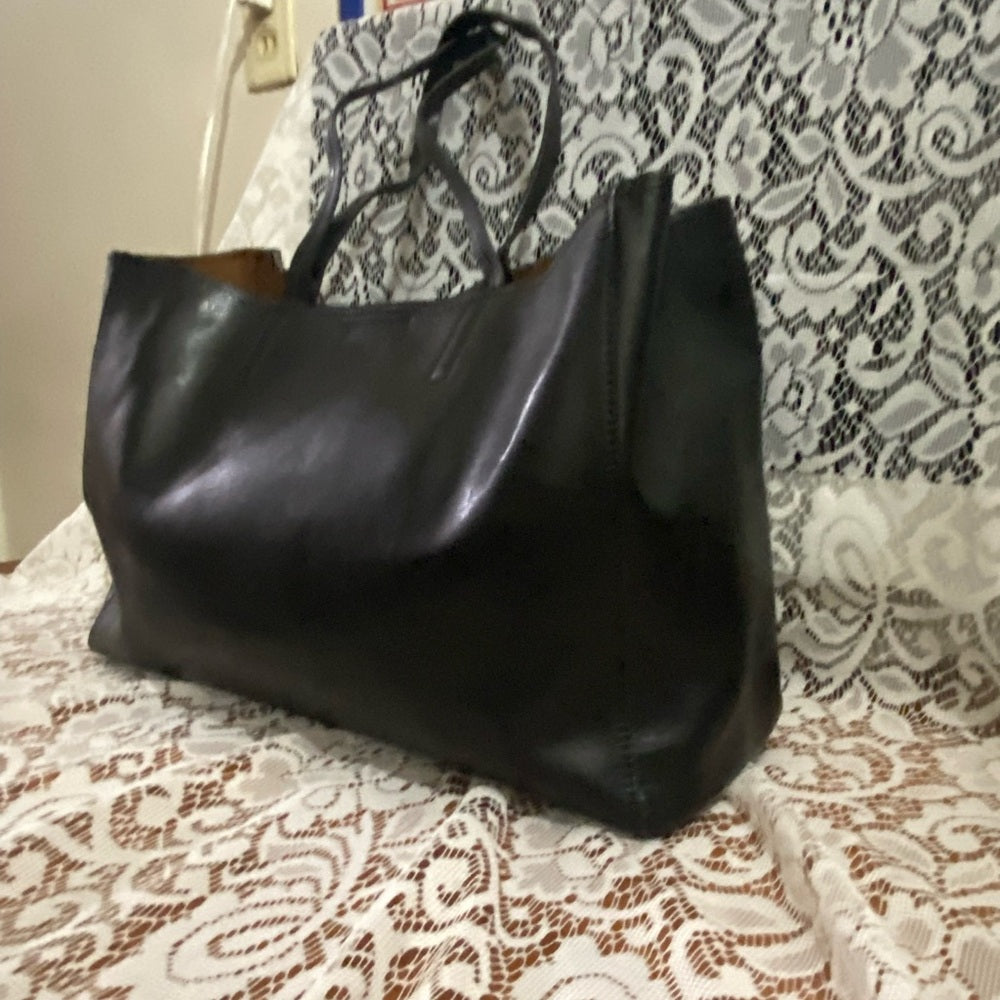 Banana Republic Large, Black Faux Leather Tote Handbag 11in x 16in x 6in