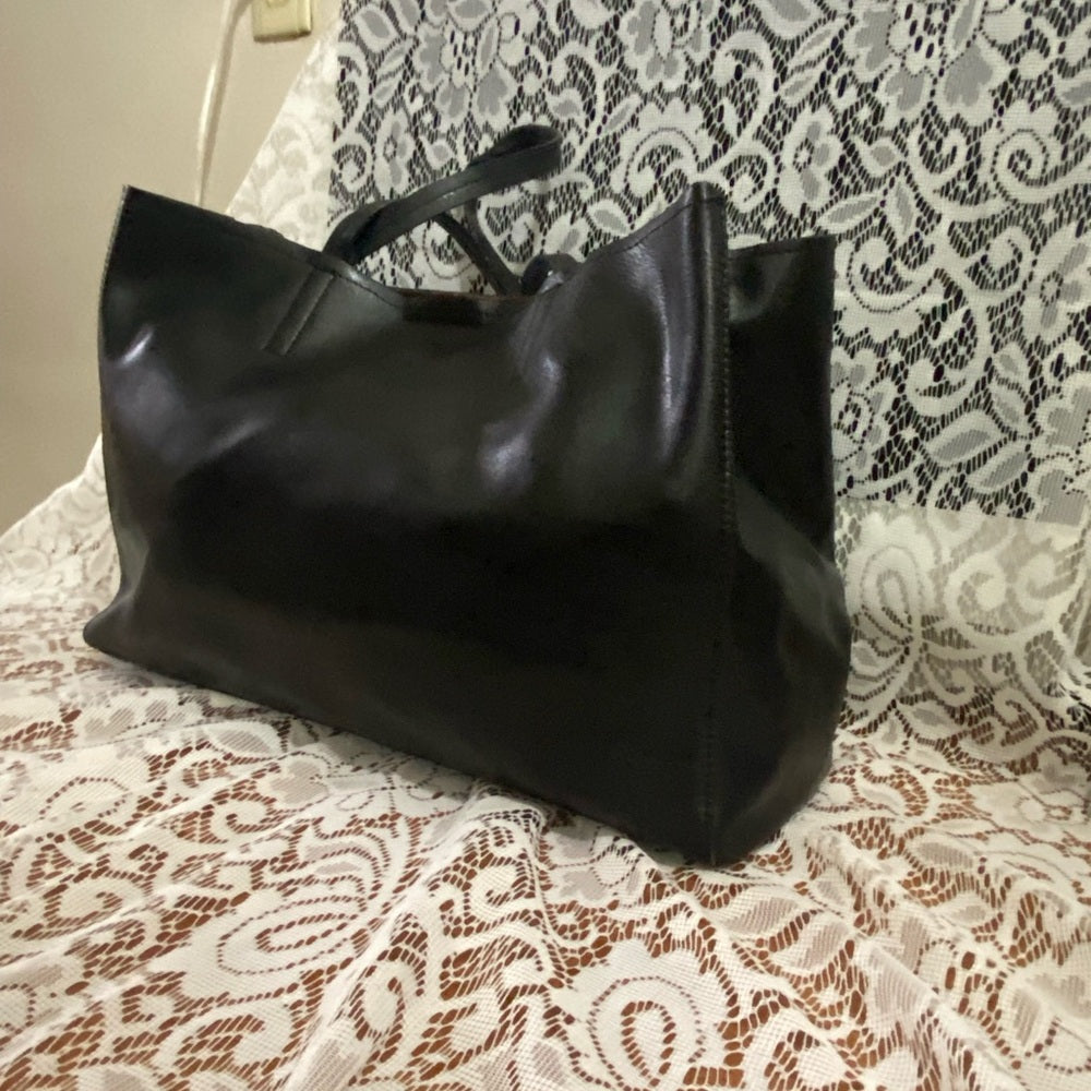Banana Republic Large, Black Faux Leather Tote Handbag 11in x 16in x 6in