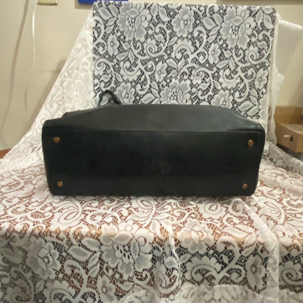 Banana Republic Large, Black Faux Leather Tote Handbag 11in x 16in x 6in