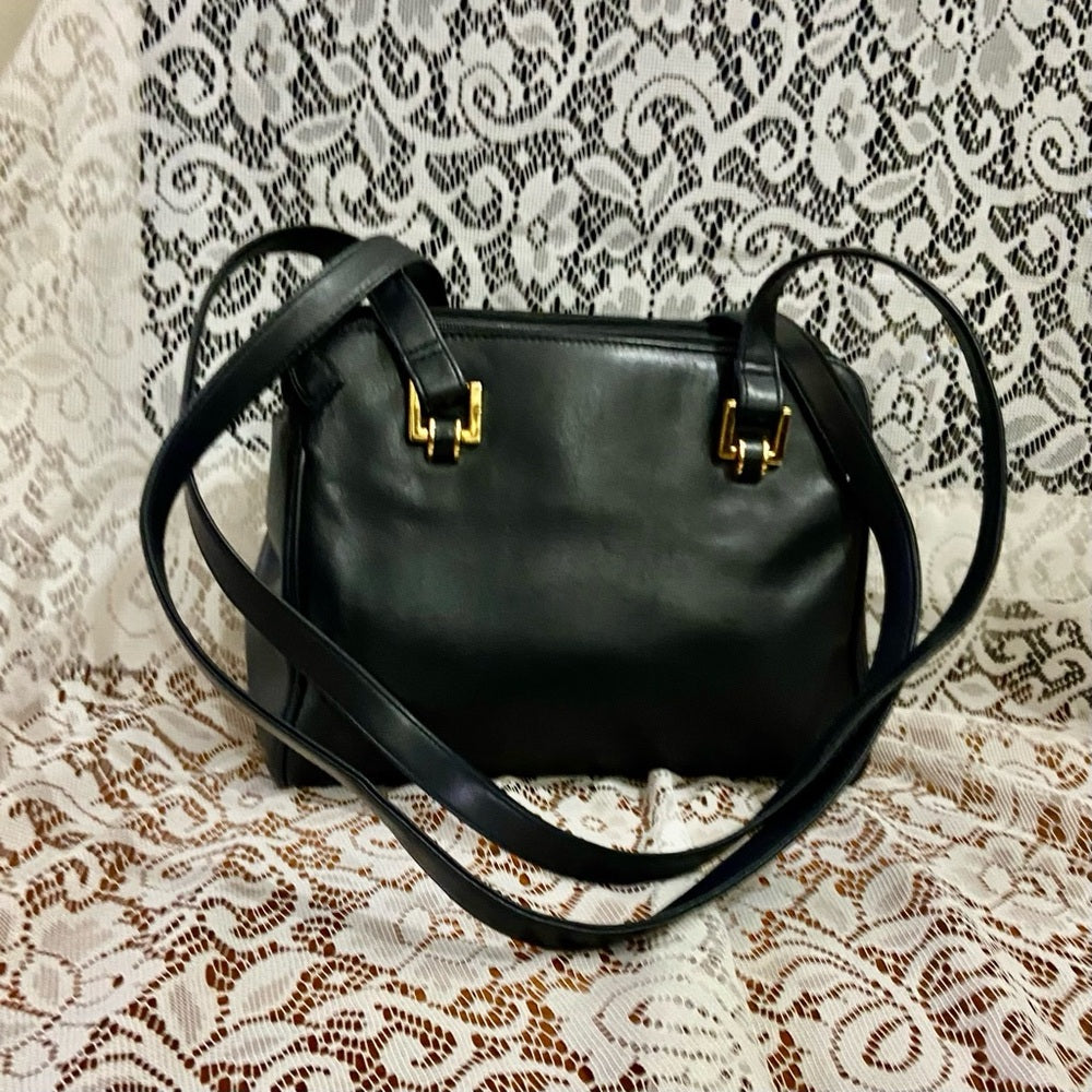 Vintage Black Cowhide Leather Shoulder-Crossbody Bag 11in x 9in in x 3in