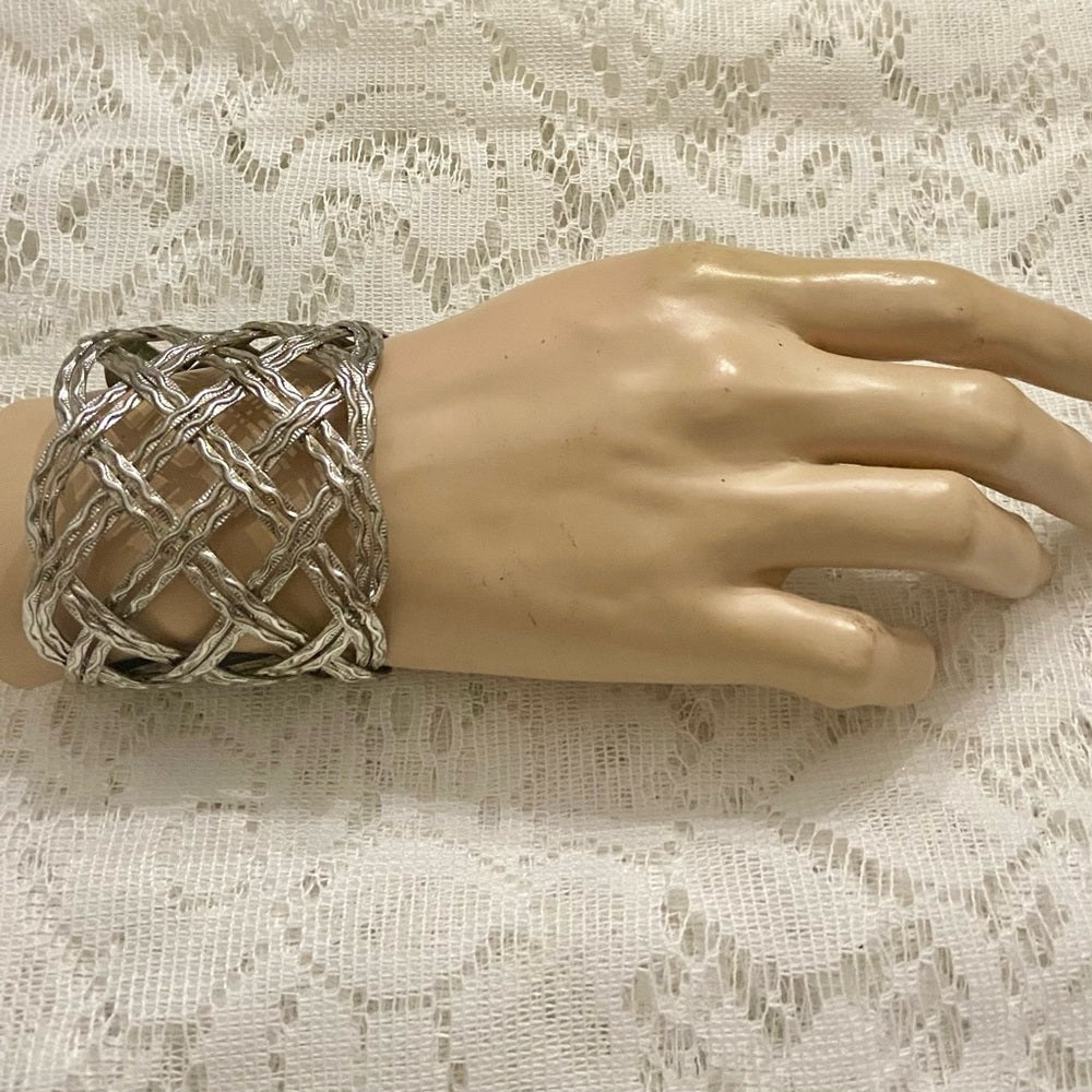 Lot of 2 Vintage, Chunky, Weave Cuff Bangle and Silver Tone Round Leopard Hinged