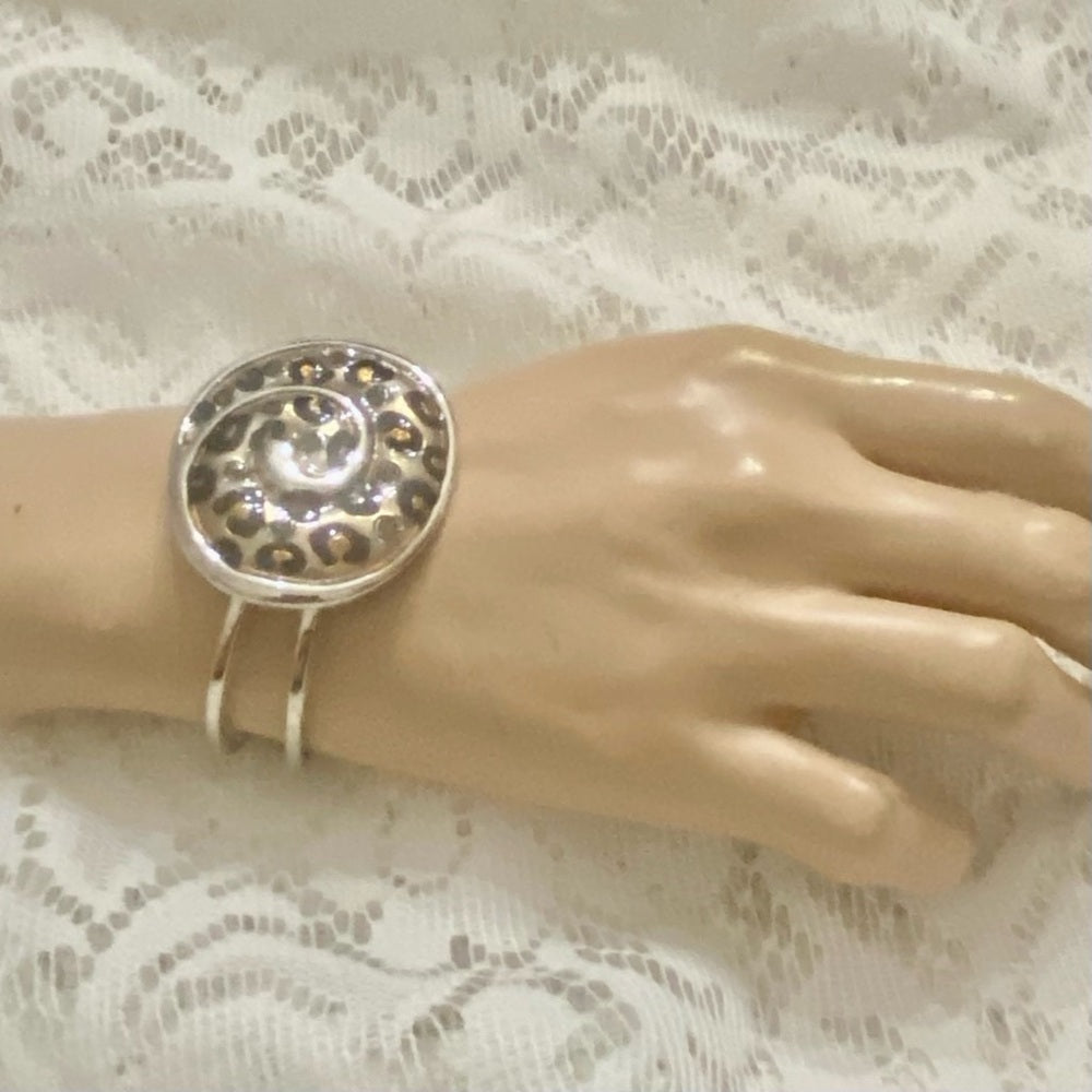Lot of 2 Vintage, Chunky, Weave Cuff Bangle and Silver Tone Round Leopard Hinged