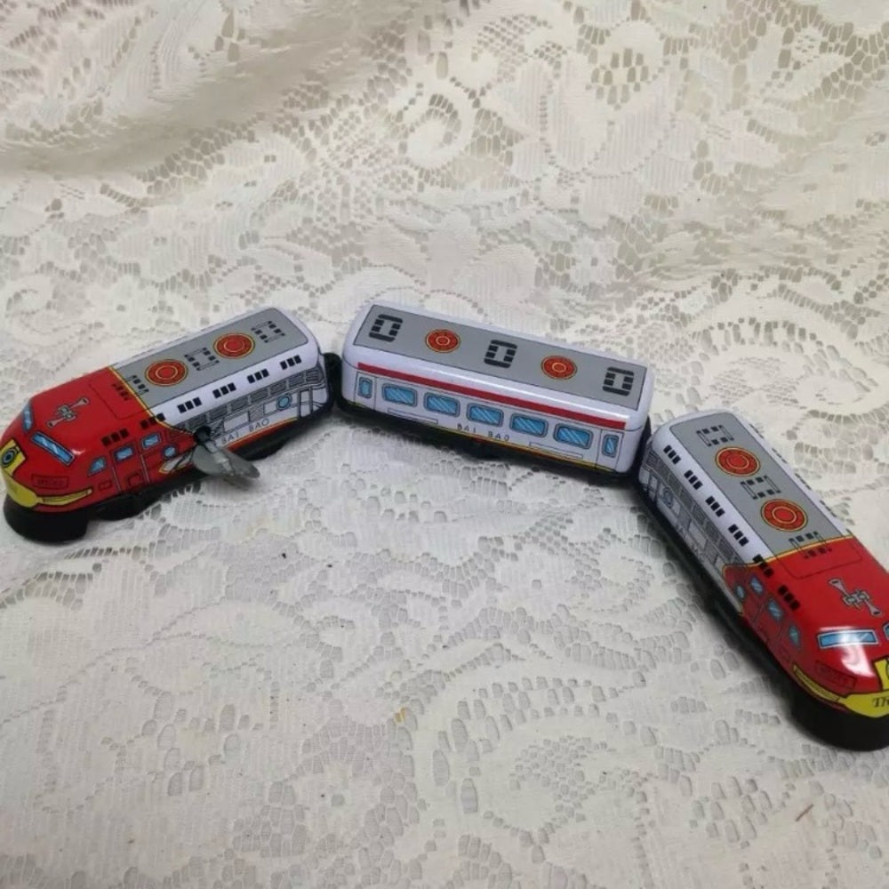 Vintage,  Beautiful, 13in x 2in  Long Wind Up Train
