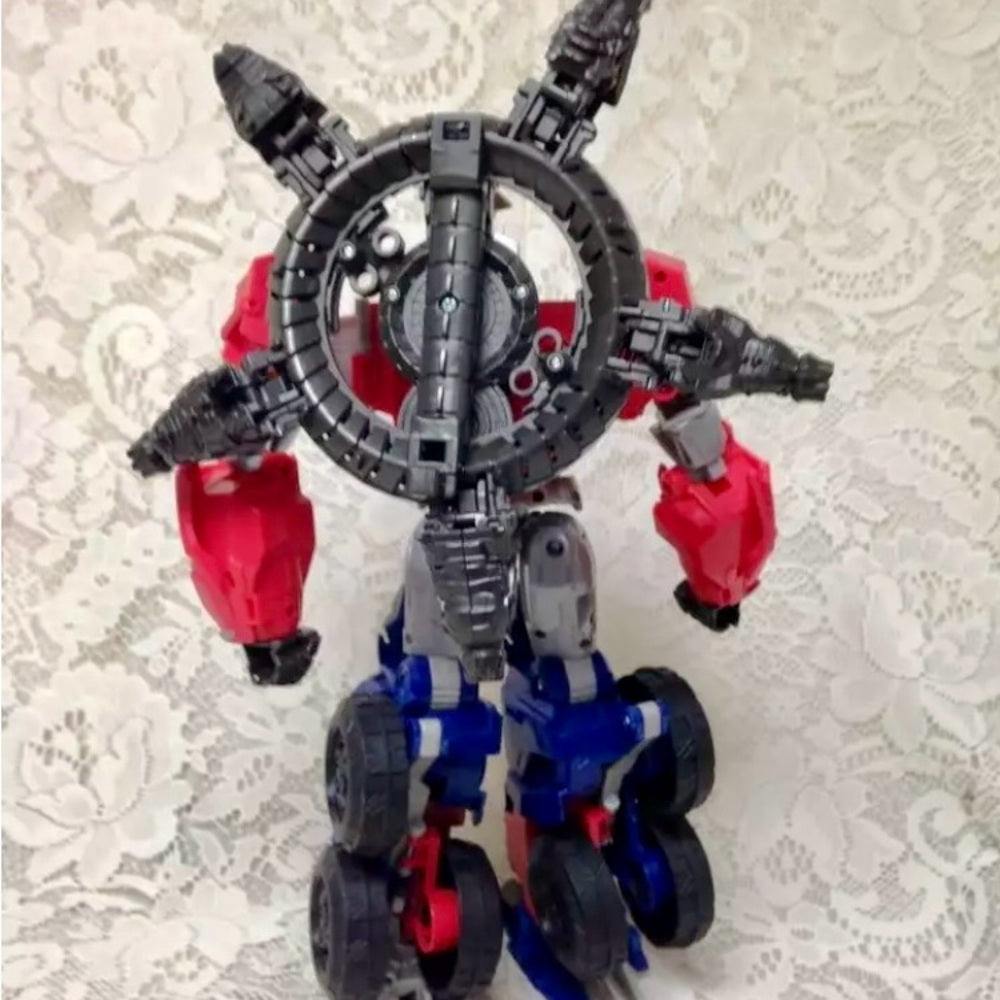 Amazing, Black and Red Robot Transformer 12in x 8.5in x 4.5in