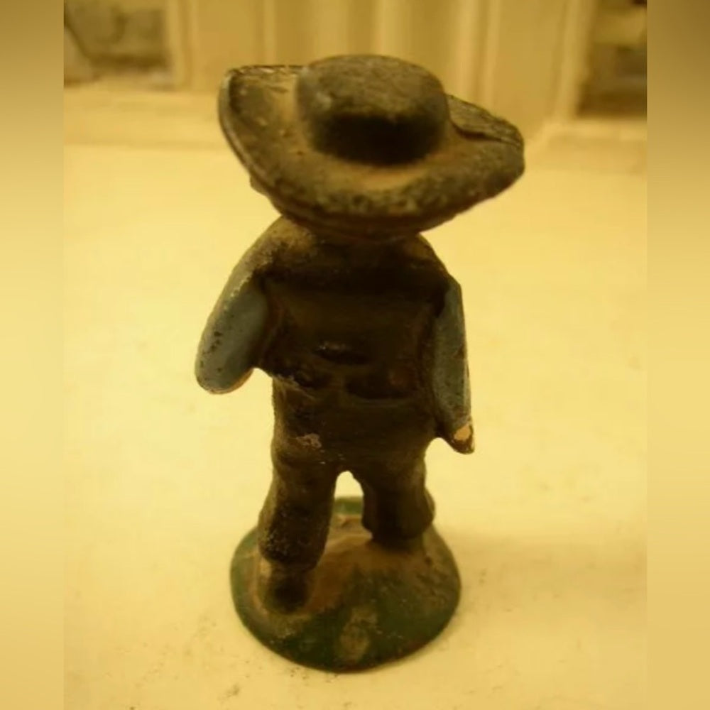 Vintage, Rare, 3-pc Cast Iron Amish Family