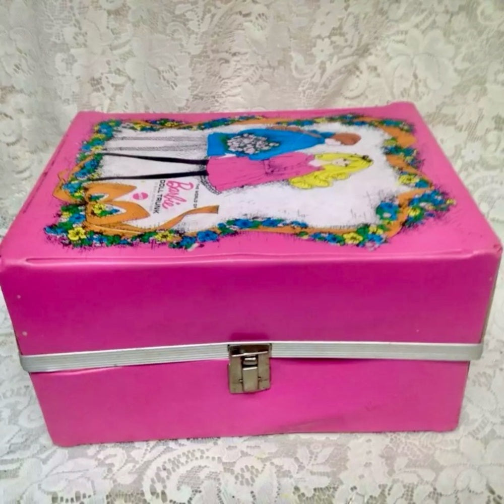 Vintage, 1968 Mattel Inc., Barbie Pink Doll Trunk 13in x 10.5in x 7.5in