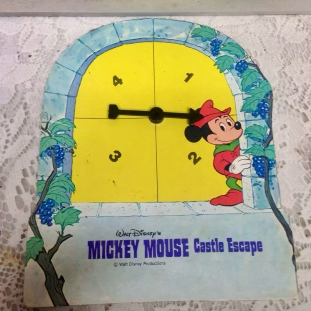 Vintage, 1976 - Walt Disney Production-Parker Bros, Mickey Mouse Board Game