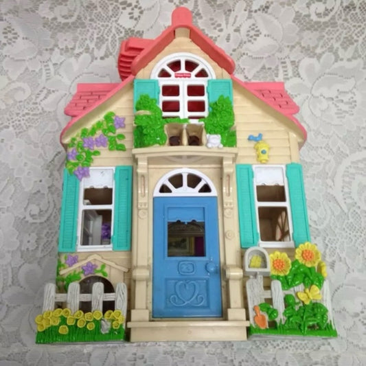 2000 Mattel Inc., Carry On Doll House 10in x 7.7in x 7in.