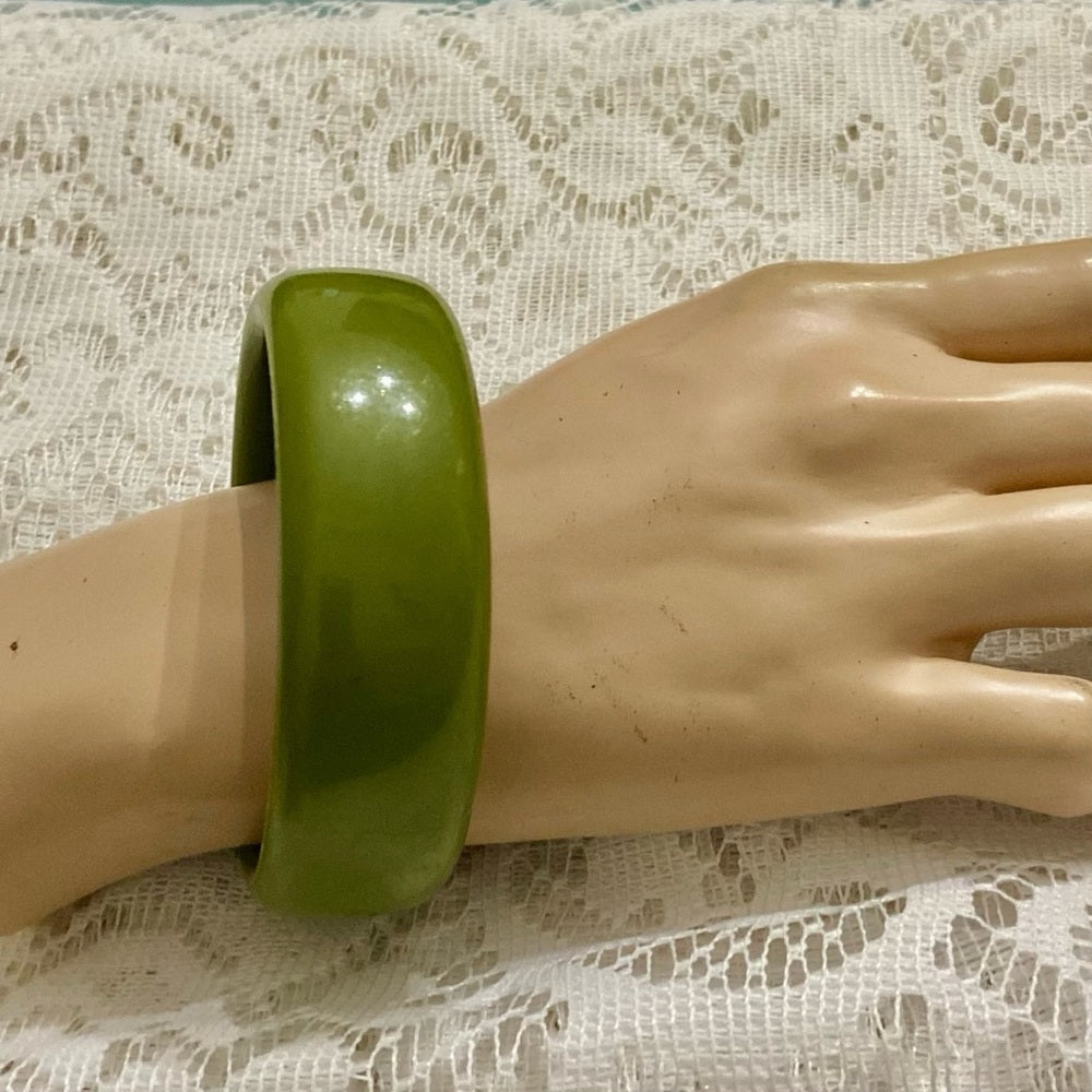 Lot of 2 Vintage, Chunky, Gold Tone and Green Lucite Bangles