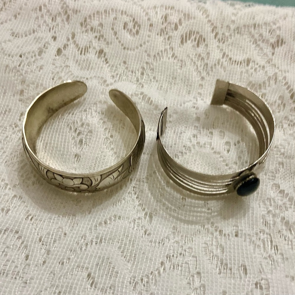 Lot of 2 Vintage, Chunky, Silver Tone Cuff Bangles-w/Black Stone-Fish Engraved