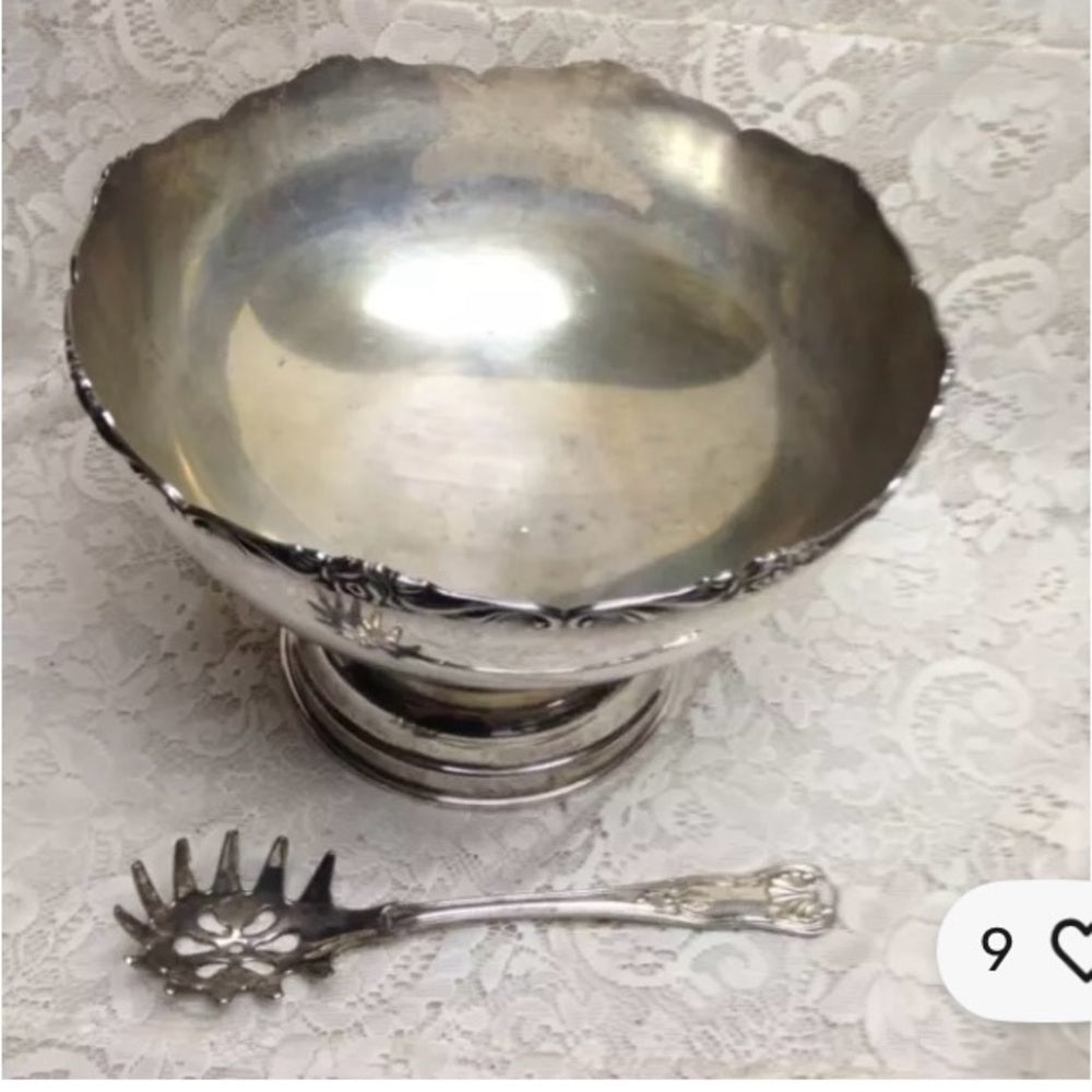 Vintage, 5pc Silver Plated Punch- Soup-Pasta- Salad Bowl with Ladle 9inH x 12inD
