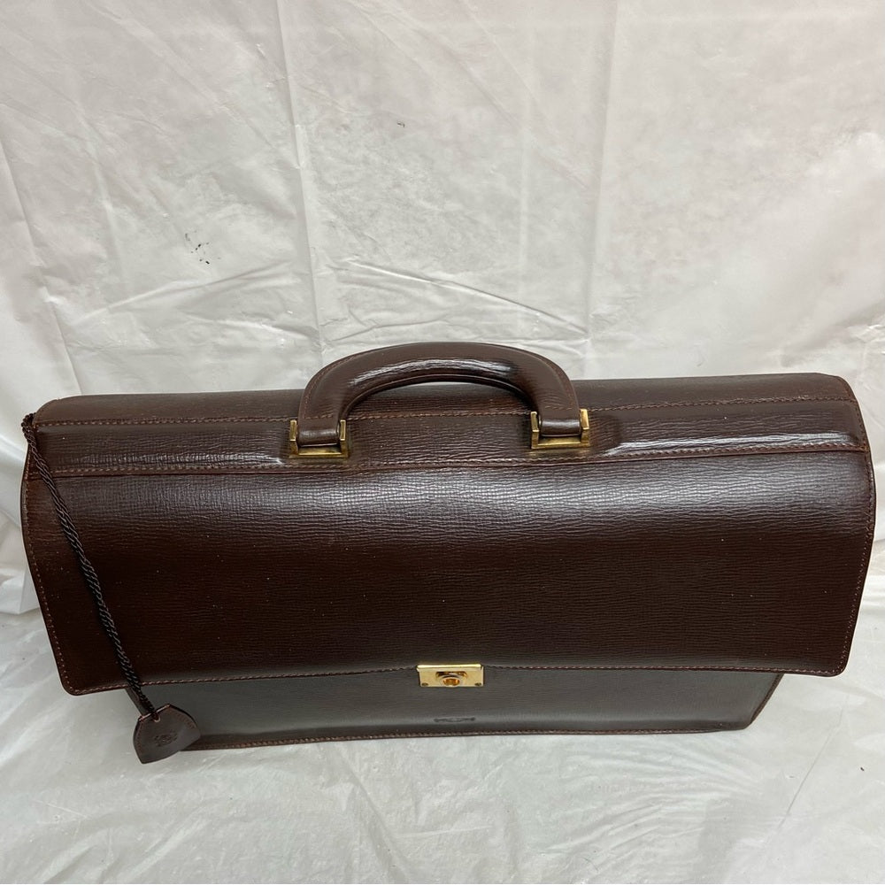 Authentic, Loewe, Uni-sex Brown Leather Double Gusset Briefcase with Orig. Key