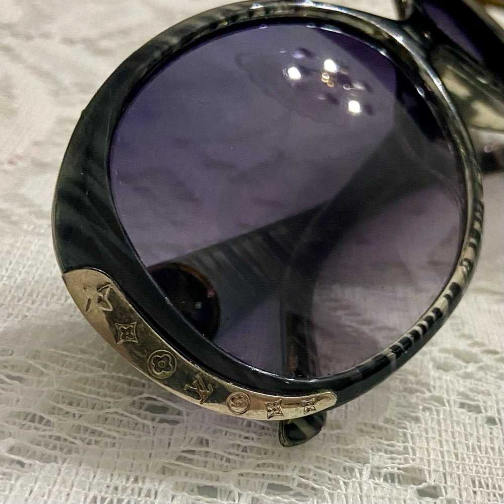 Vintage Louis Vuitton Gray Purple Sunglasses