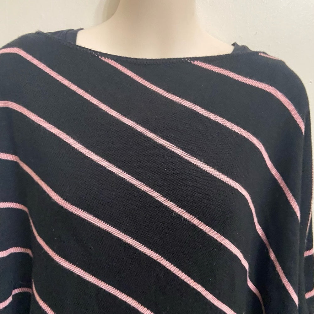 Carolyn Taylor Black and Pink Diagonal Blouse (L)