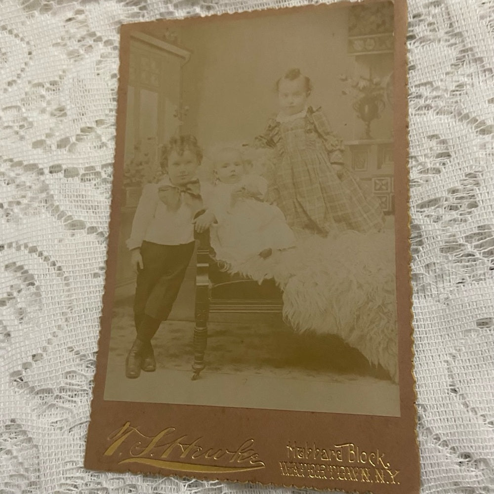 Antique, Lot of 2 Collectible Children Portraits 6.5in x 4.5in (B)