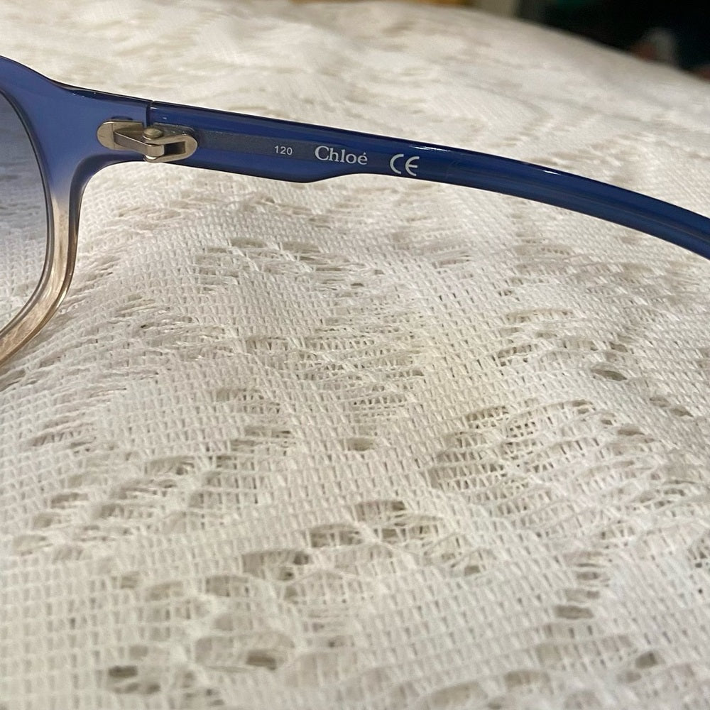 Chloe 120 Gradient Blue-Gray Sunglasses with Black Case