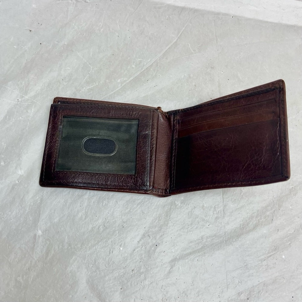 Vintage, Brown Leather  Men’s Wallet  4.5in x 3.5in