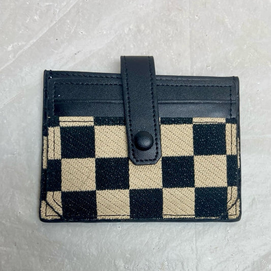 Vintage Black and White Checkered Compact Wallet  4.5in x 3.5in