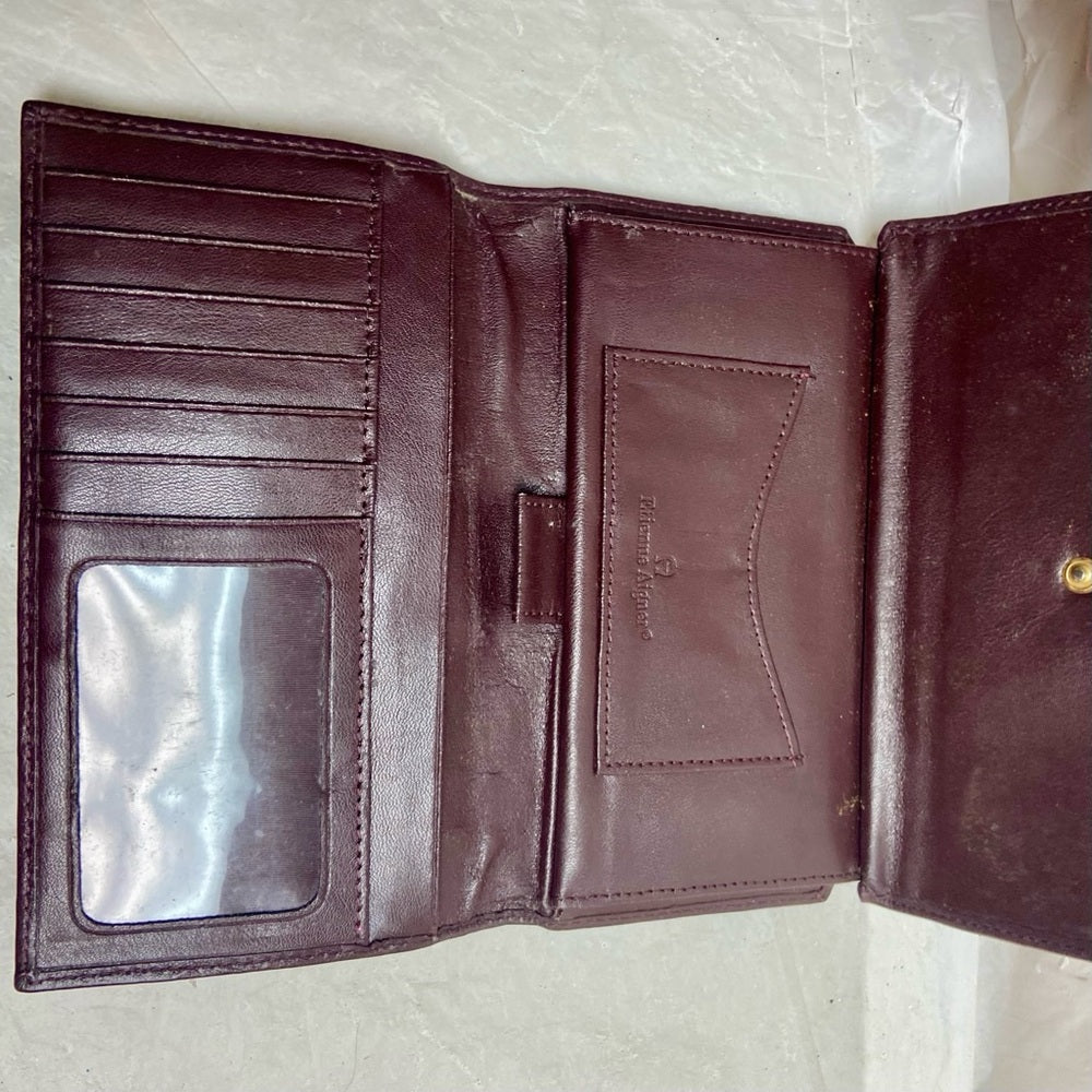 Vintage, Etienne Aigner Burgundy Leather, Kisslock Long Wallet