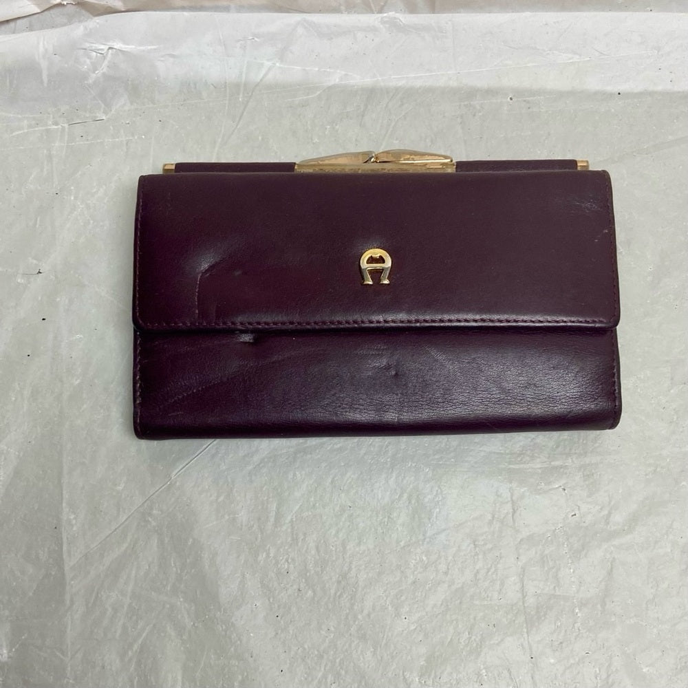 Vintage, Etienne Aigner Burgundy Leather, Kisslock Long Wallet