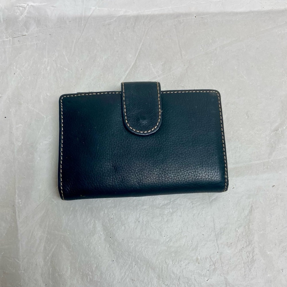 Vintage, Black Leather, Compact, Kisslock Coin Wallet 5.5in  x 3.5in